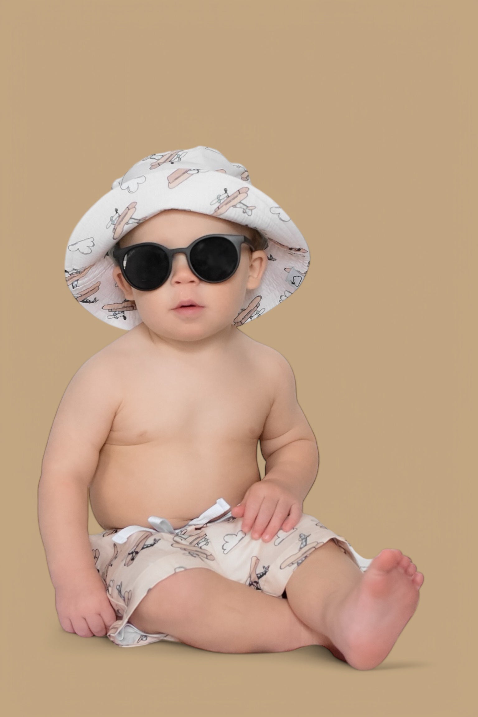 PLANE FUN DREAM BUCKET HAT
