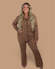 LEOPARD WOMEN'S RELAXED FLARE DREAM SET