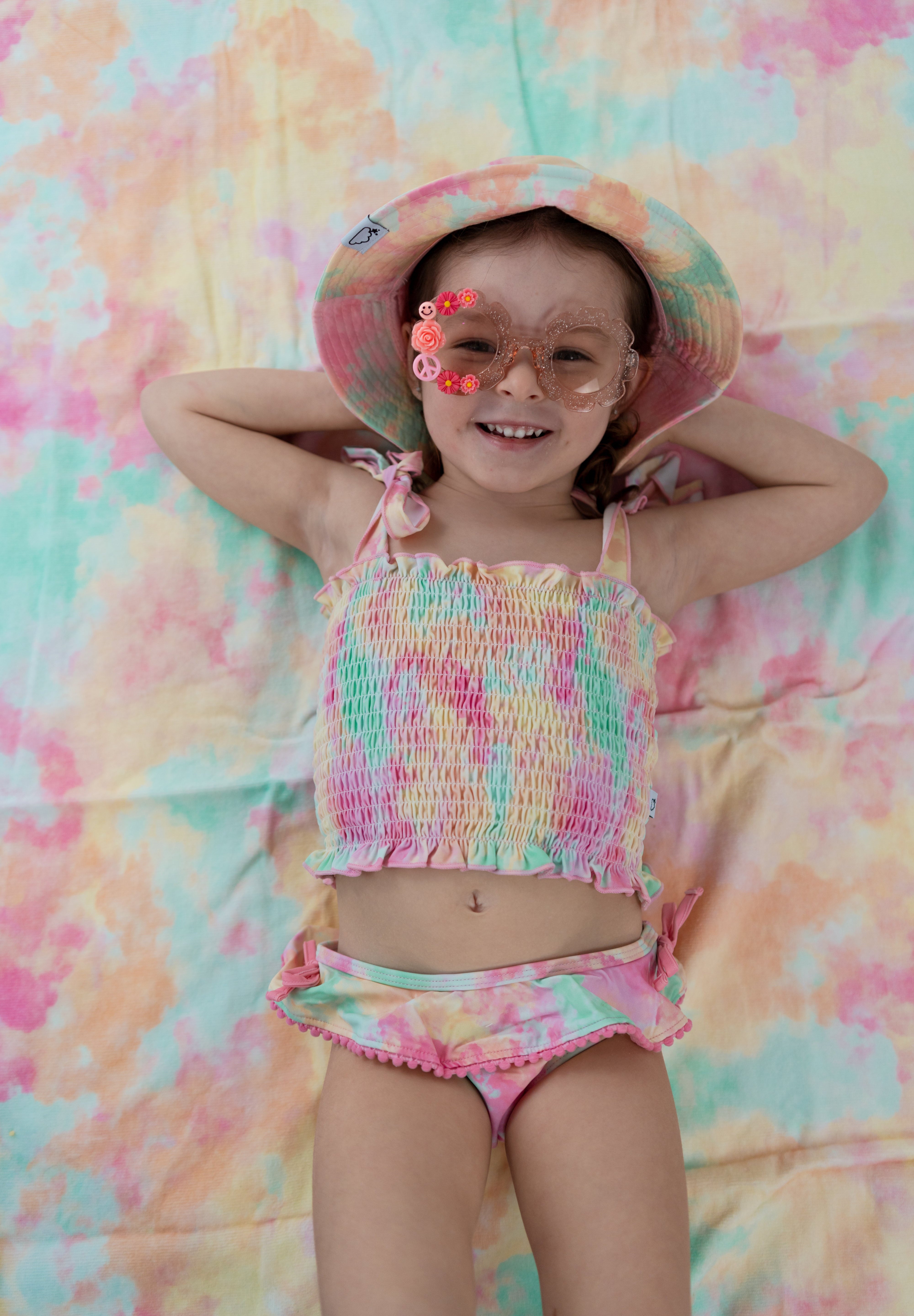 RAINBOW CLOUDS DREAM BUCKET HAT
