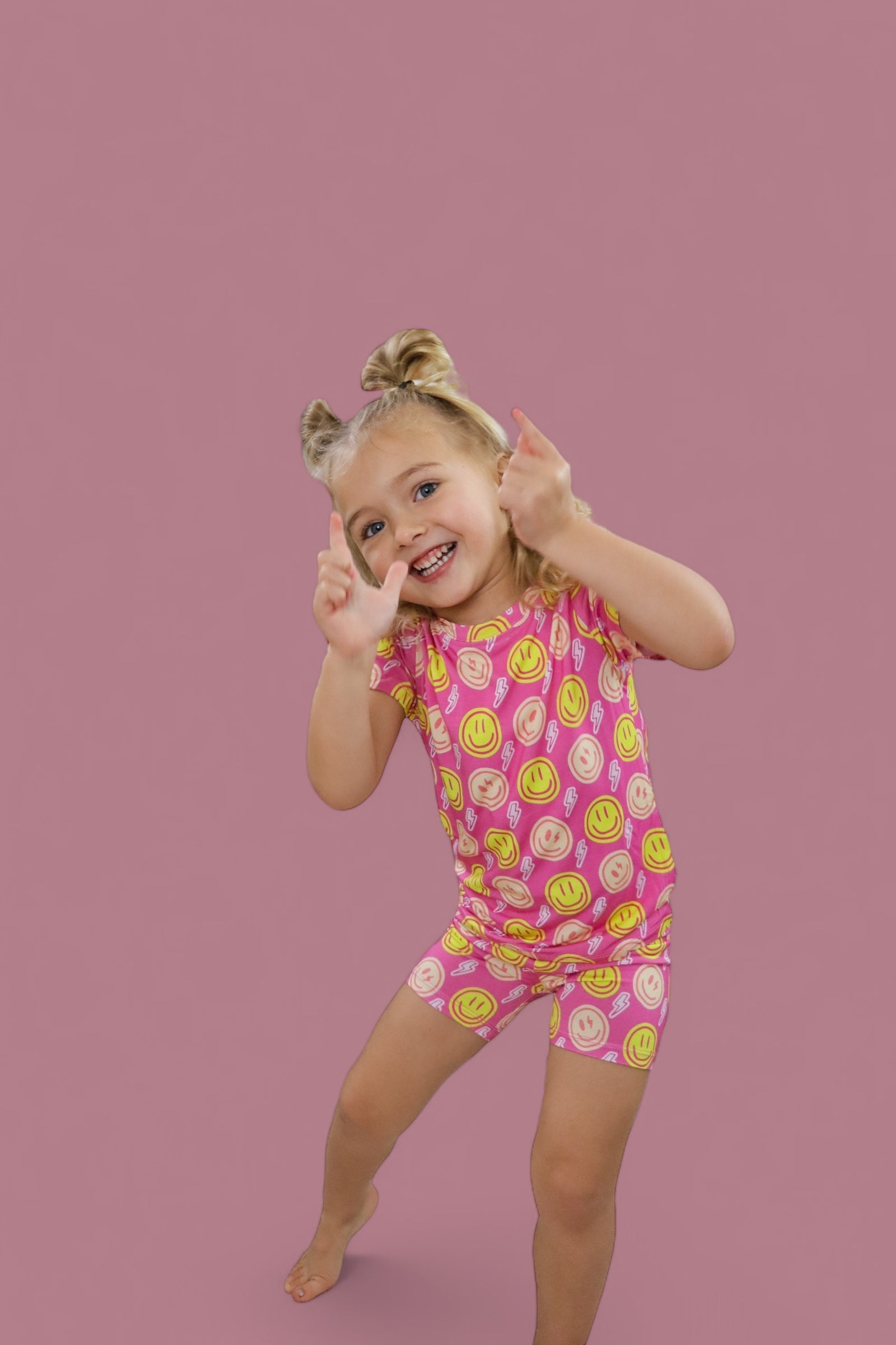 RADIANT SMILES DREAM SHORT SET