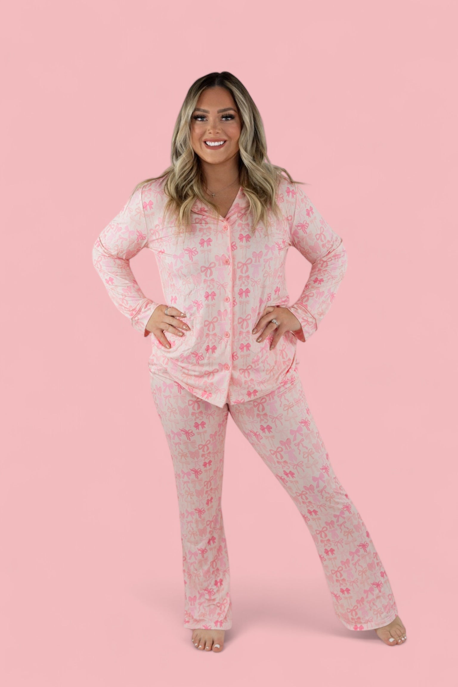 BLISSFUL BOWS WOMEN’S RELAXED FLARE DREAM SET