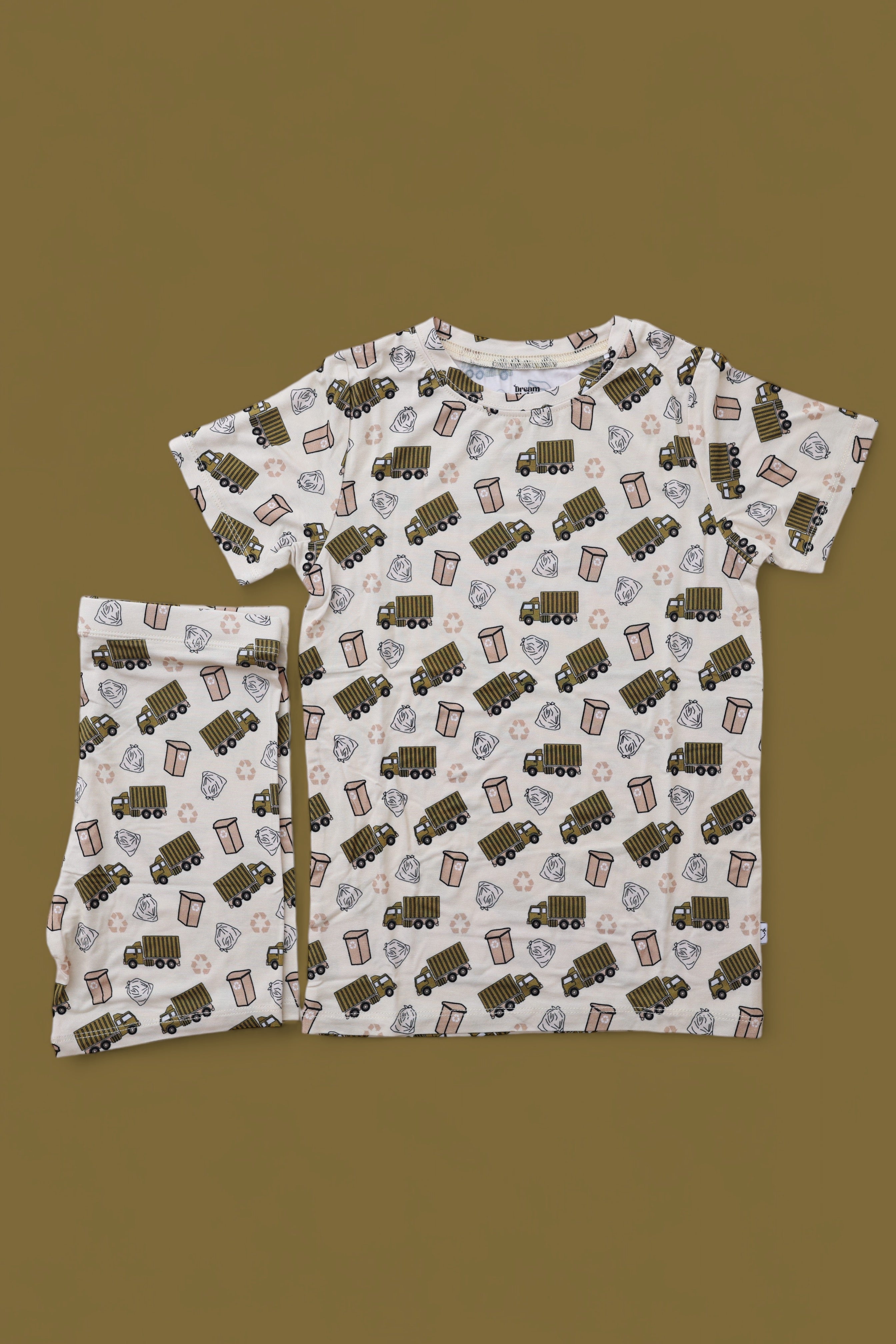 GOOD OL' GARBAGE DREAM SHORT SET