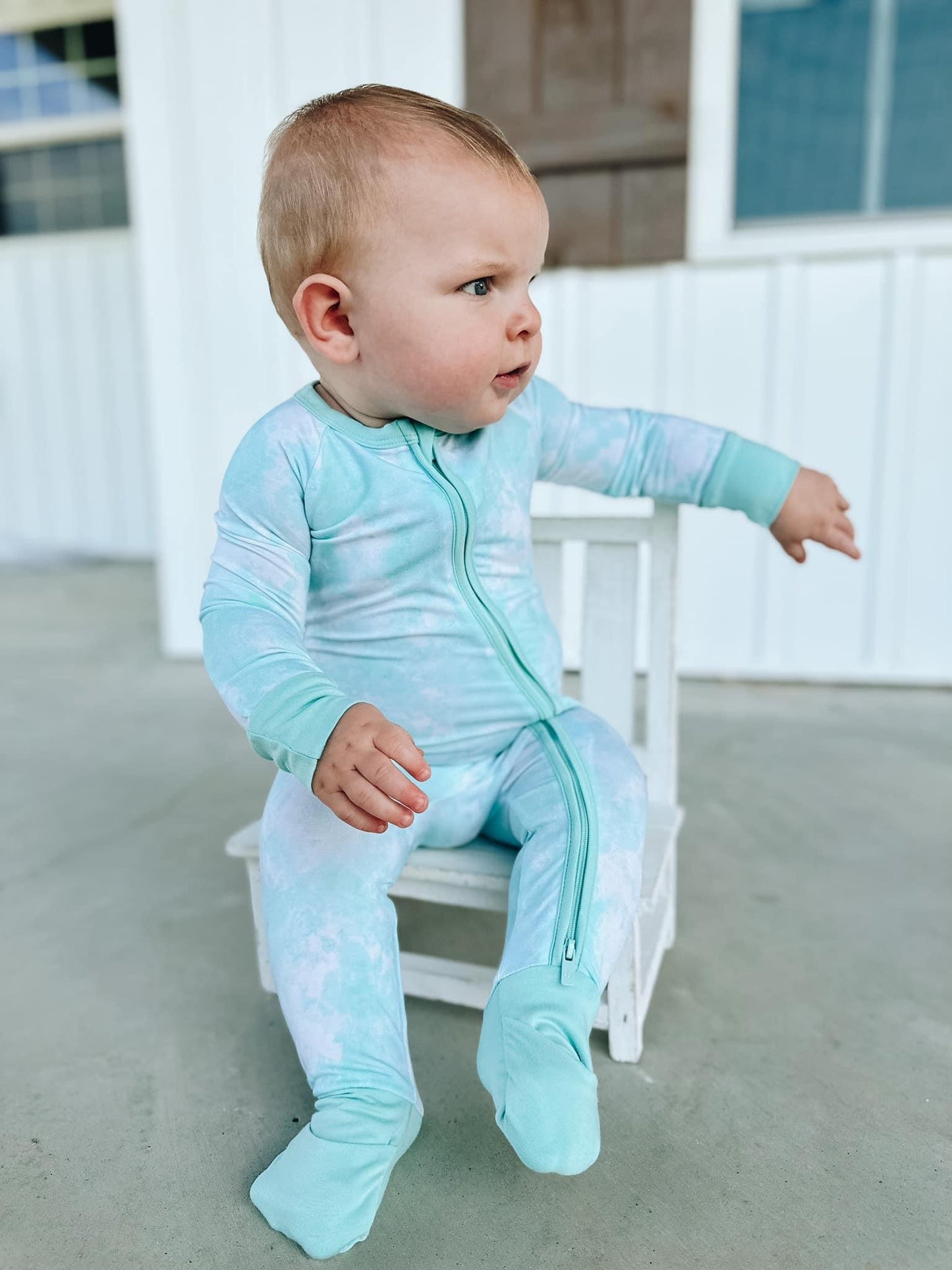 SKY DYE | Zippy