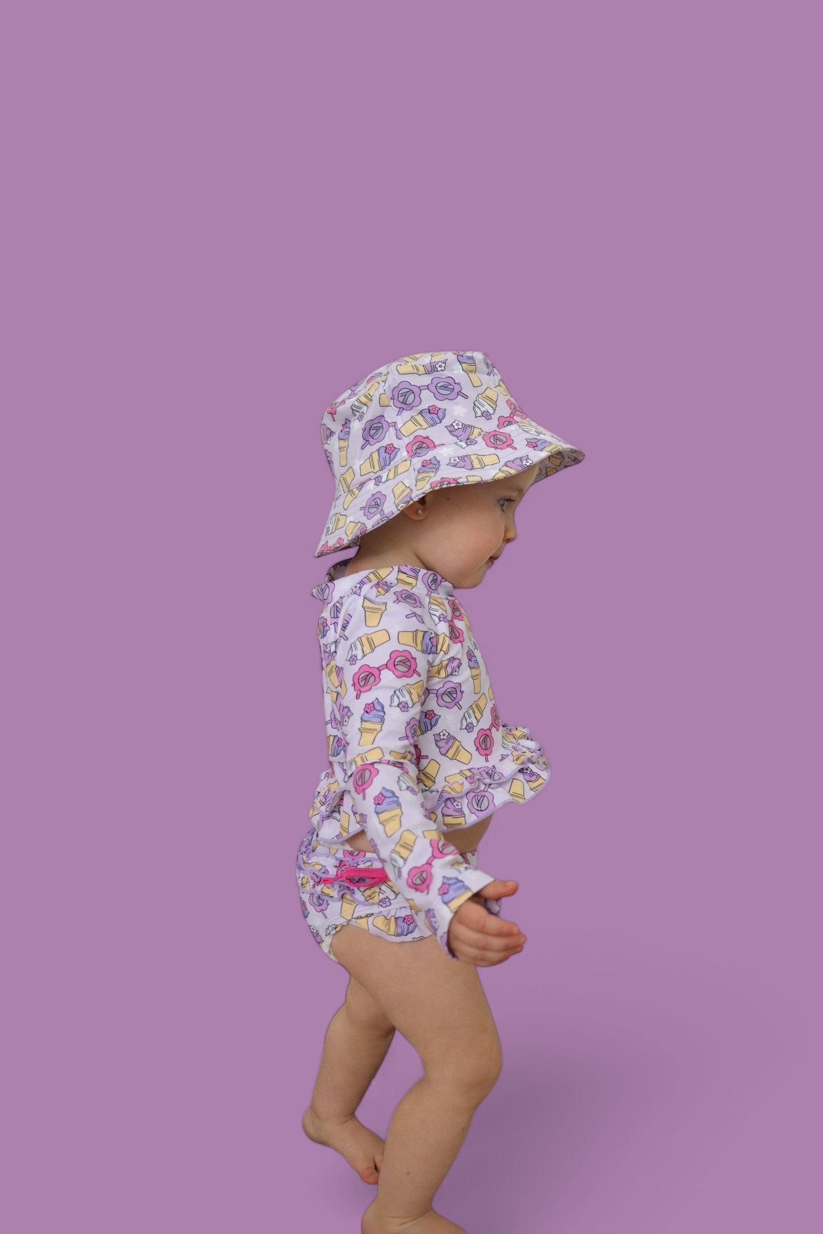SWEET SUMMER DREAM RASH GUARD RUFFLE TWO-PIECE SWIM SUIT