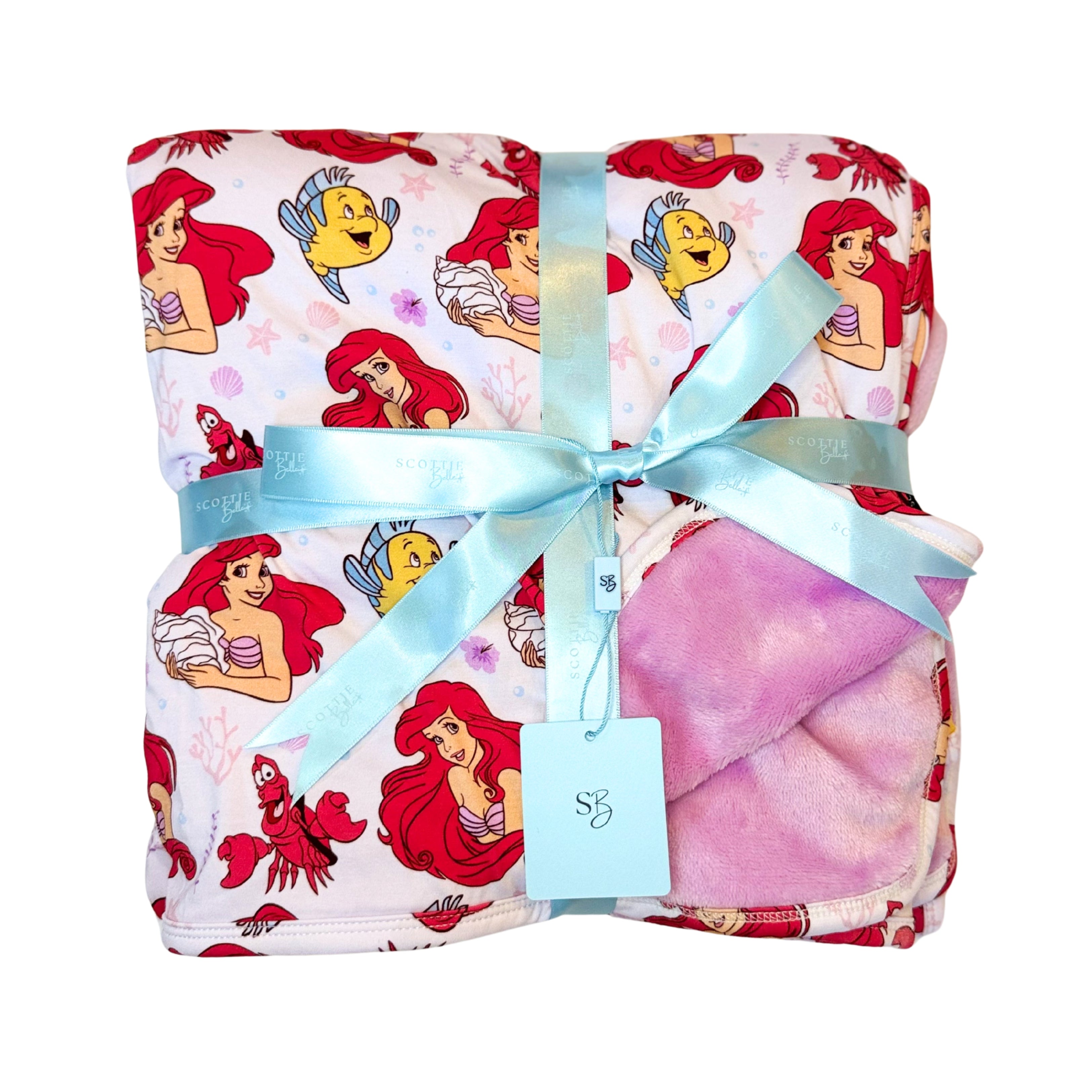 Coral Cutie - Plush Blanket