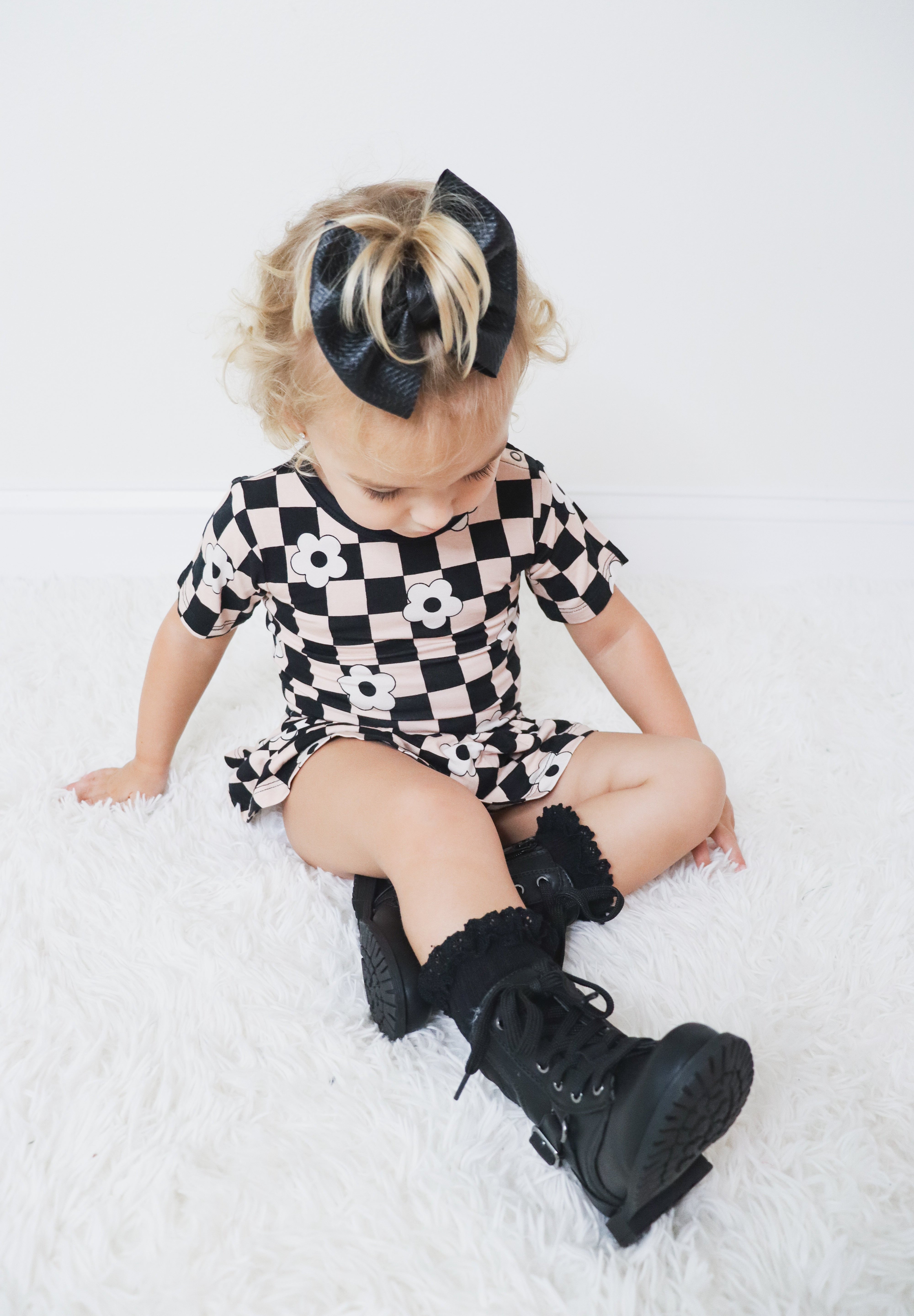 RETRO DAISY CHECKS SHORT SLEEVE DREAM BODYSUIT DRESS