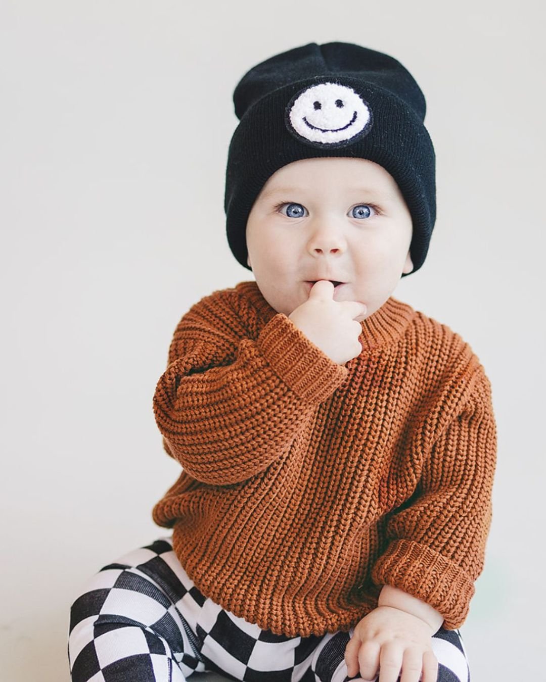 smiley-beanie-black-204448.jpg