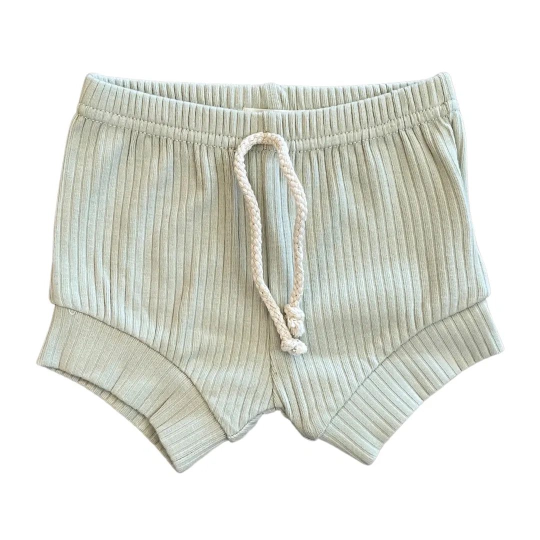 Briar Shorties | Pistachio