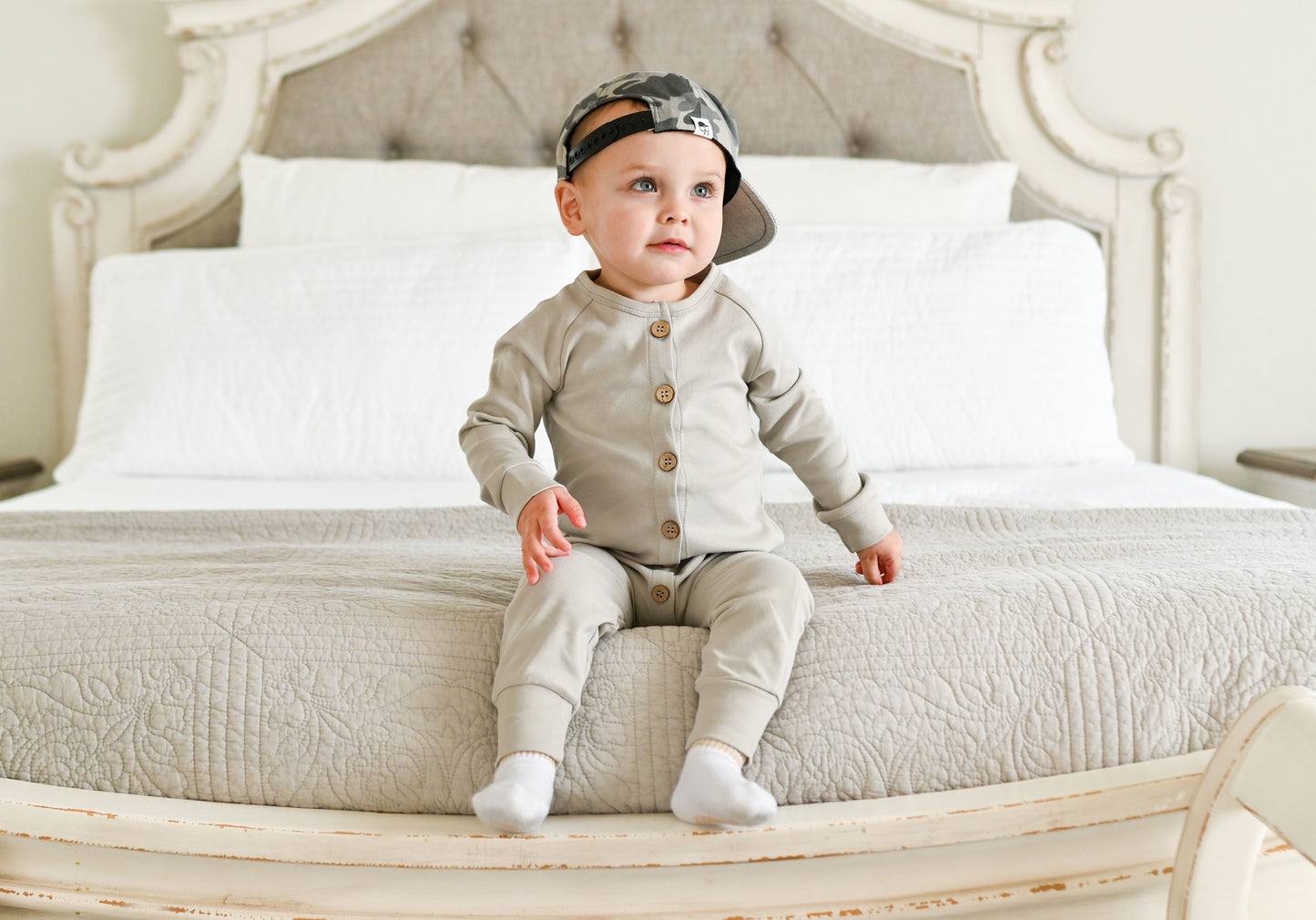 Beckett (long sleeve) Romper | Cement