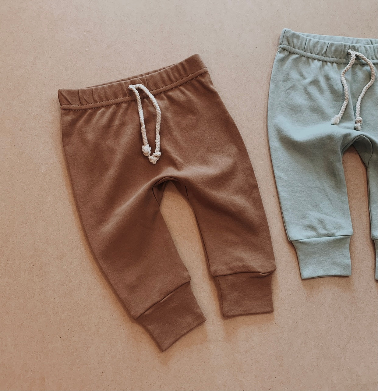 Sutton Jogger | Pecan