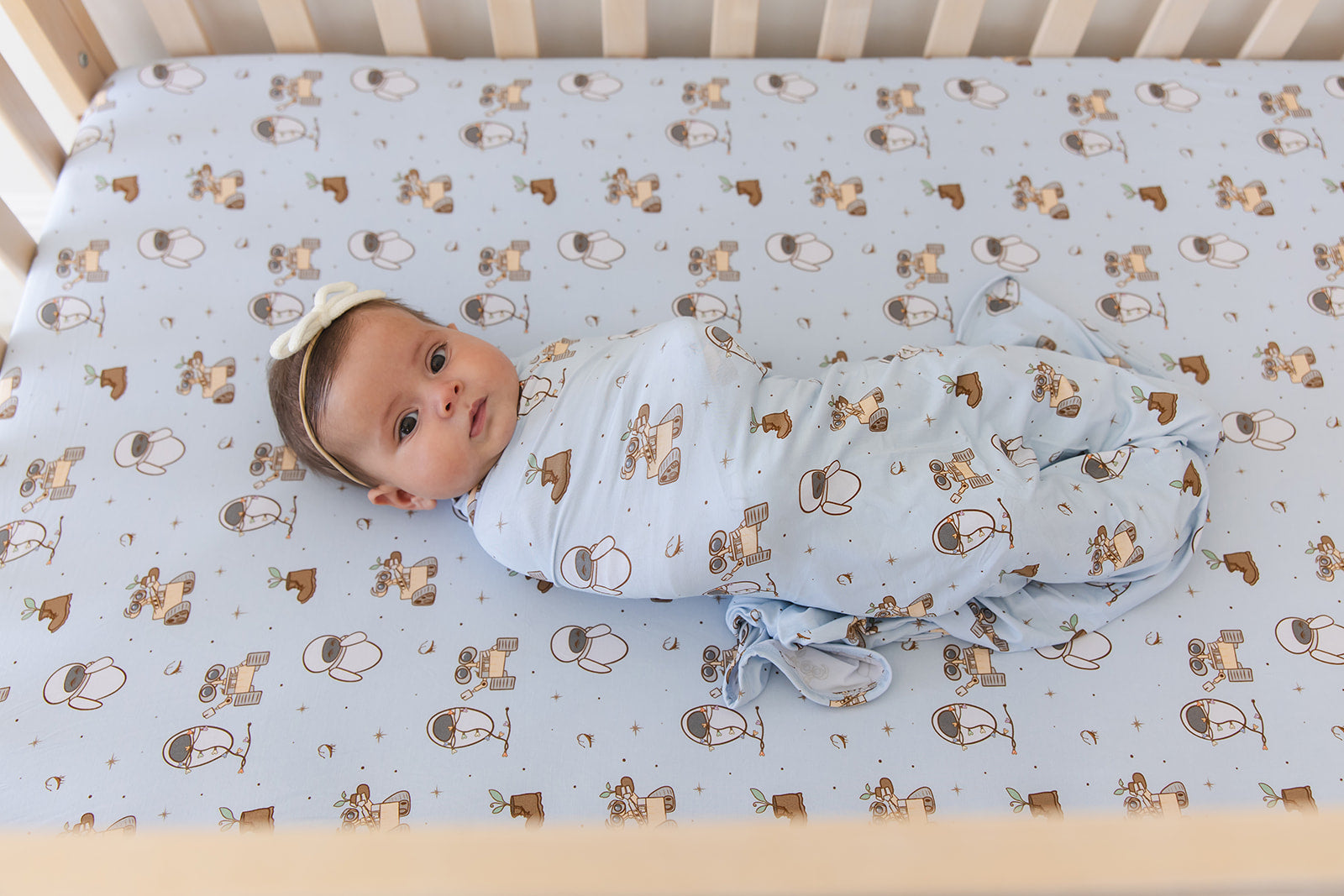 Trash Planet - Lightweight Blanket