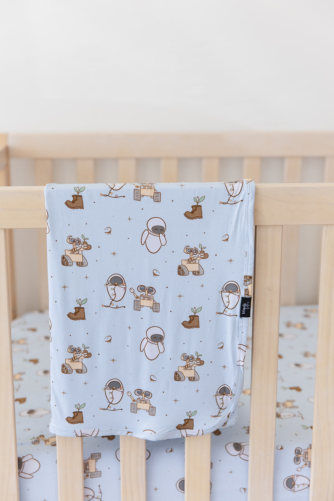 Trash Planet - Lightweight Blanket