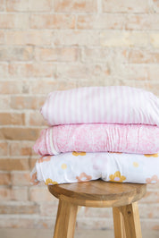 Daizzzy (ribbed) - Plush Blanket
