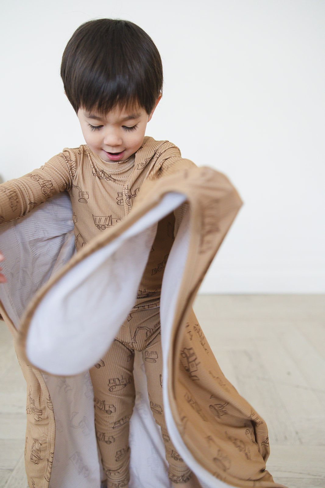 Construction (ribbed) - Lightweight Blanket
