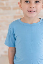 (SOLID) Paradise Falls - Everyday Tee