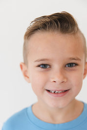 (SOLID) Paradise Falls - Everyday Tee