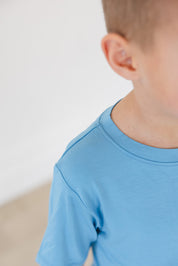 (SOLID) Paradise Falls - Everyday Tee