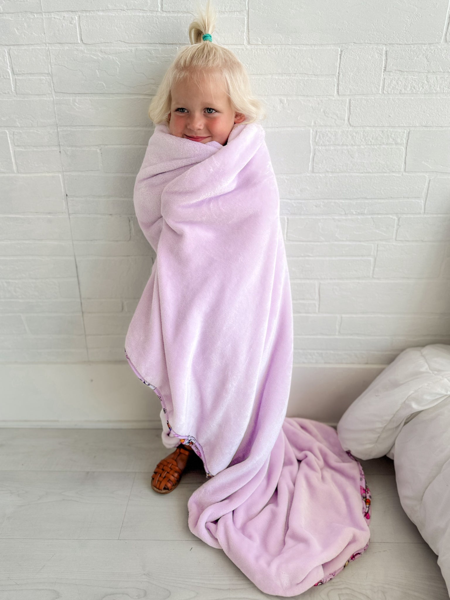 Daisy: Velvet Plush Blanket