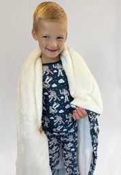 Galactic Dreams: Fluff Plush Blanket