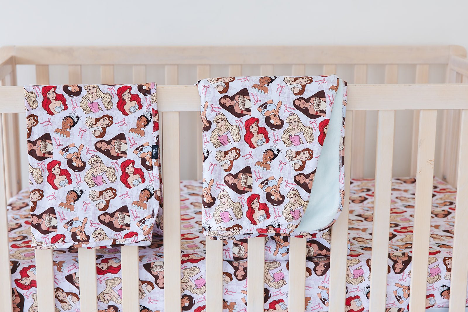 The Bow Collective - Lightweight Blanket