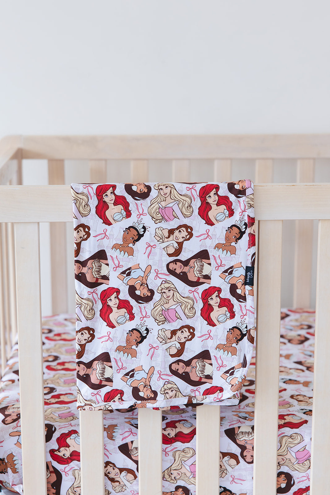 The Bow Collective - Lightweight Blanket