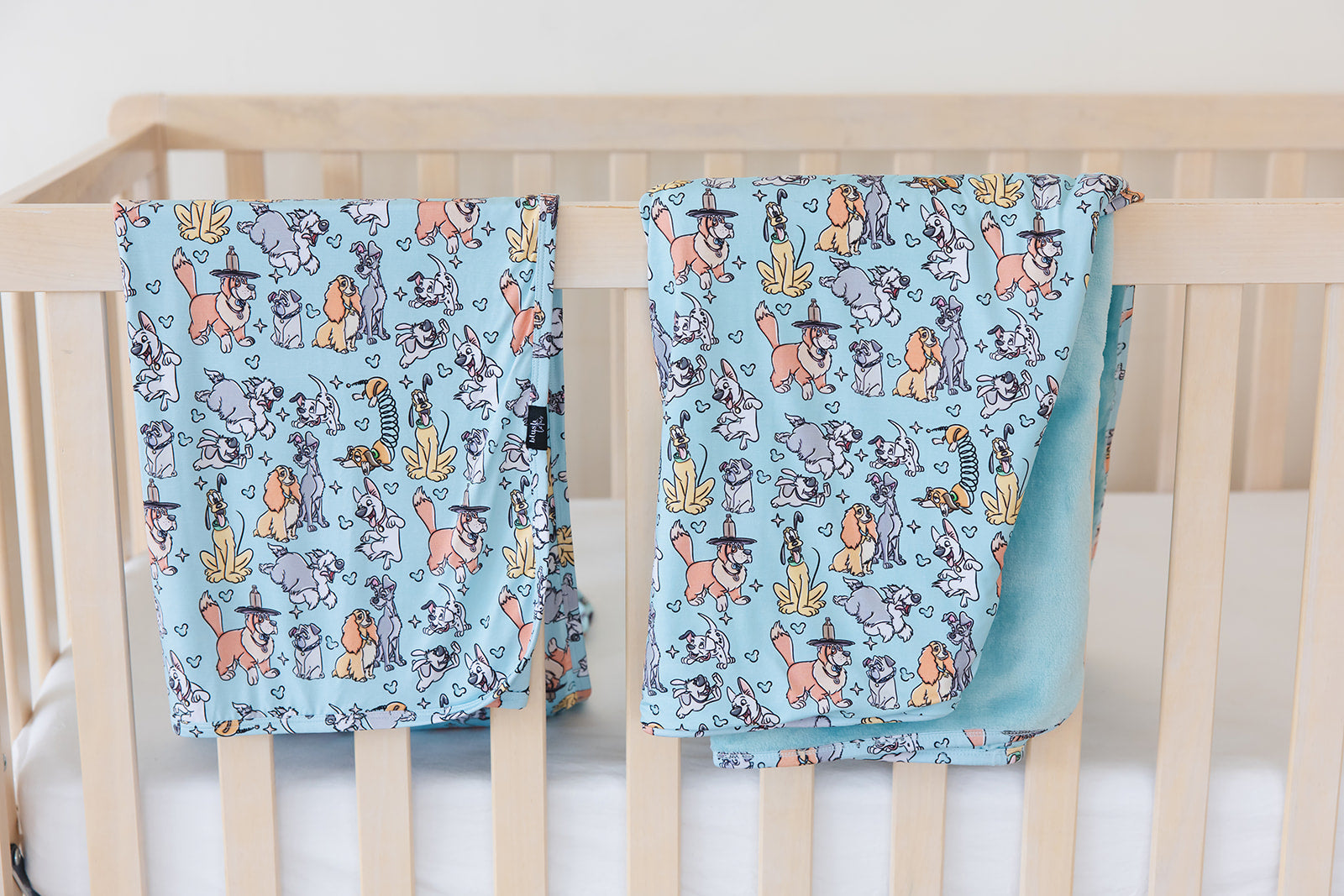 Darling Dogs - Lightweight Blanket