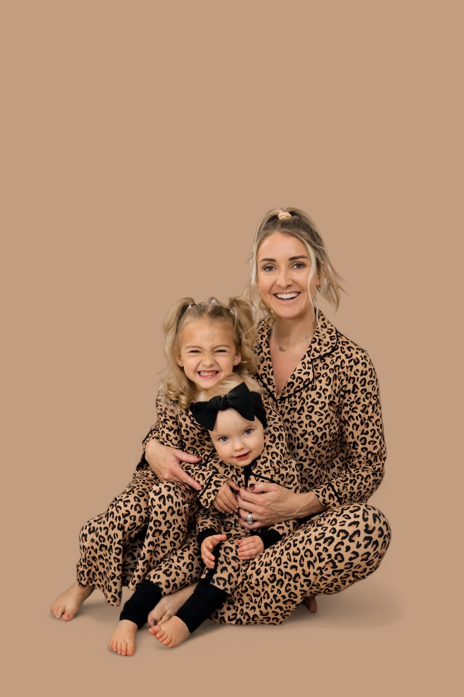 LEOPARD WOMEN'S RELAXED FLARE DREAM SET