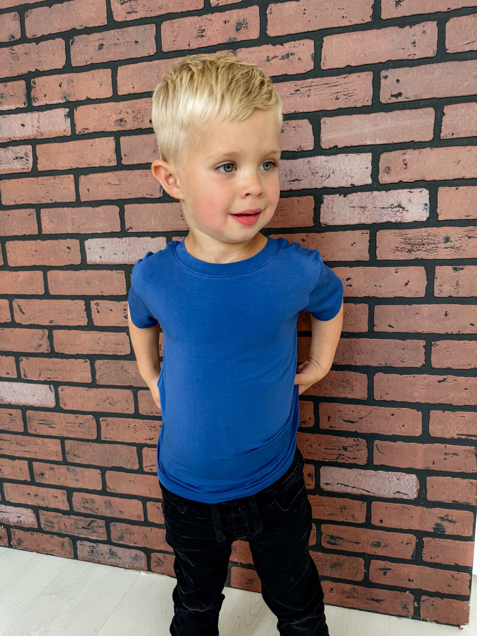 Air Force Blue: Essential T-Shirt