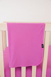 (SOLID, ribbed) Rainbow Royal - Lightweight Blanket