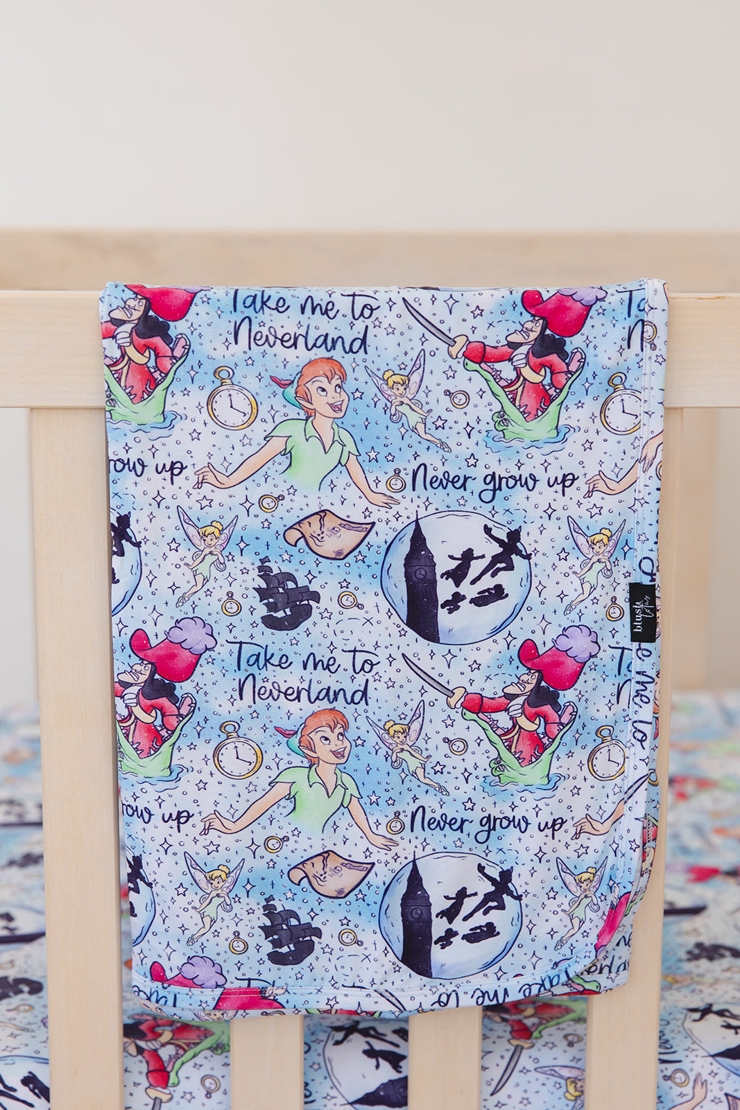 Neverland - Lightweight Blanket