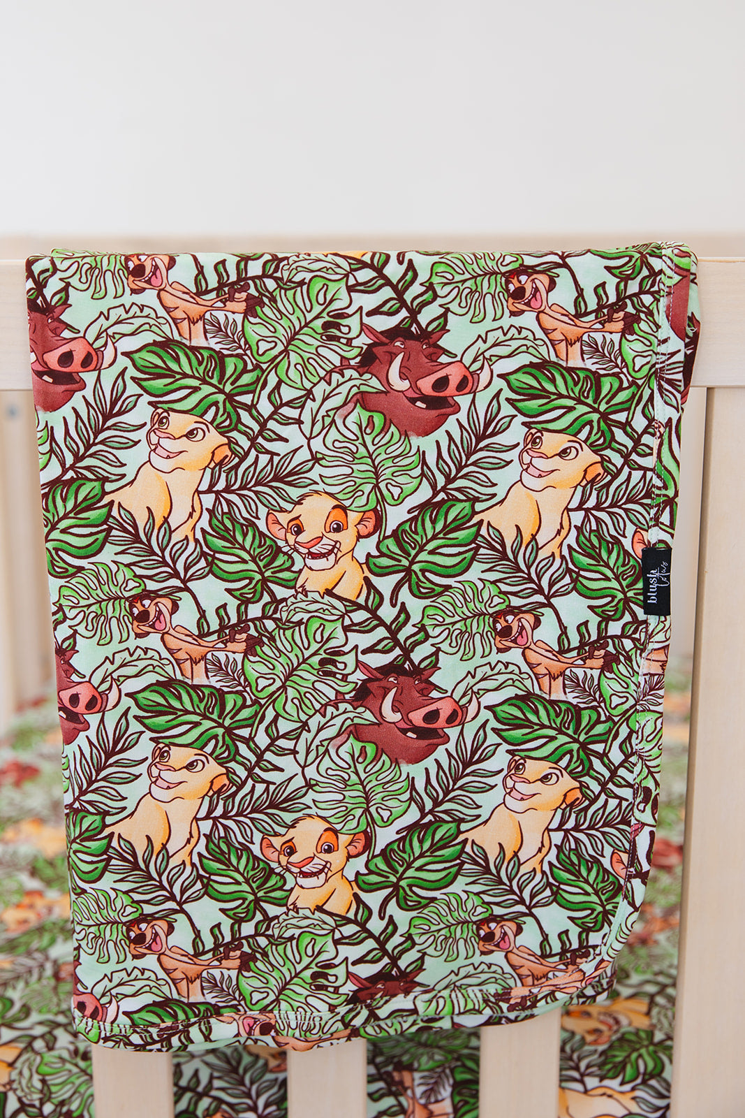 Lion Around - Lightweight Blanket