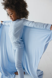 Blue Macaron (ribbed) - Lightweight Blanket