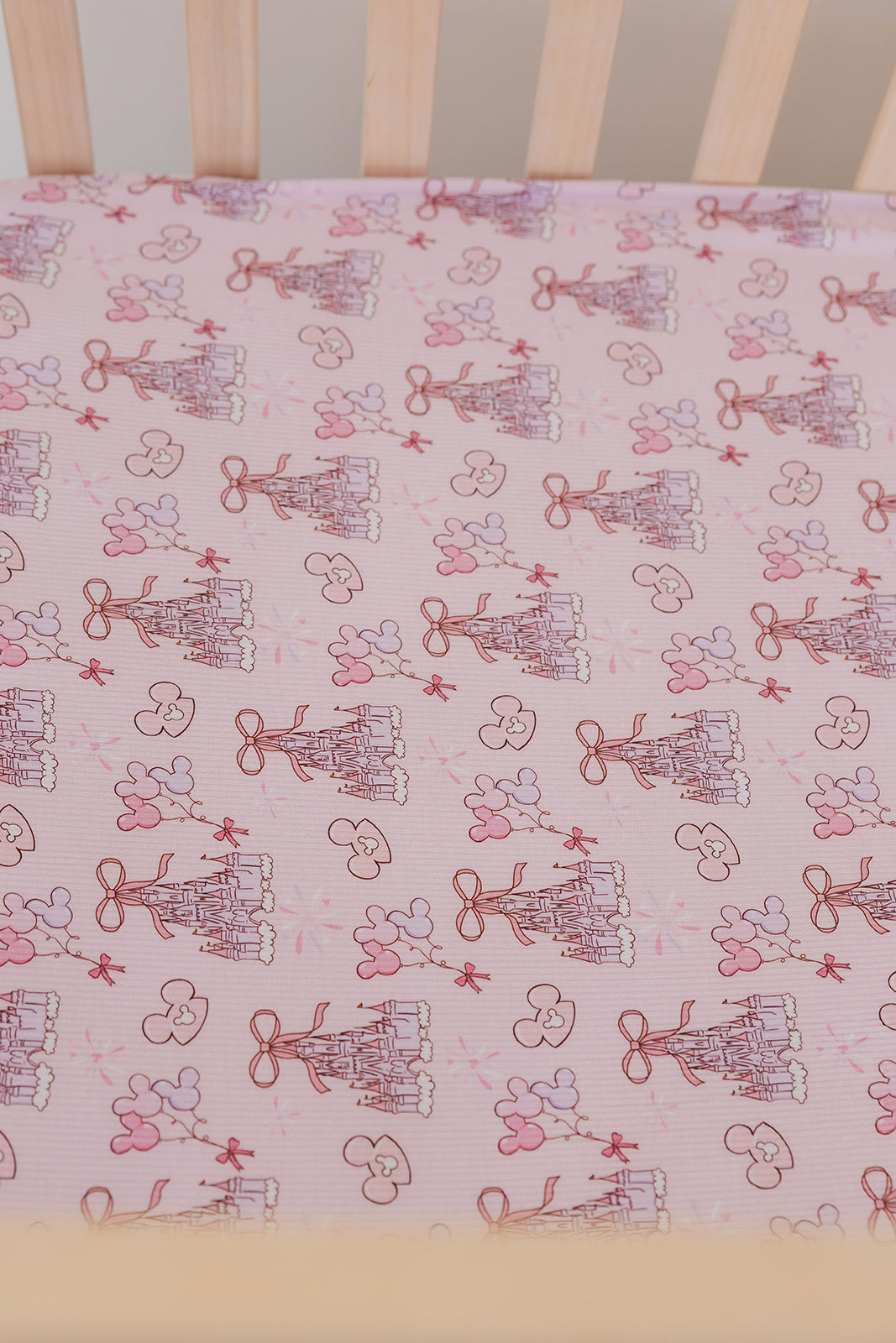 Coquette Castles (ribbed) - Crib Sheet