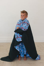 Webs UP - Quilted Blanket