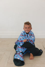 Webs UP - Quilted Blanket
