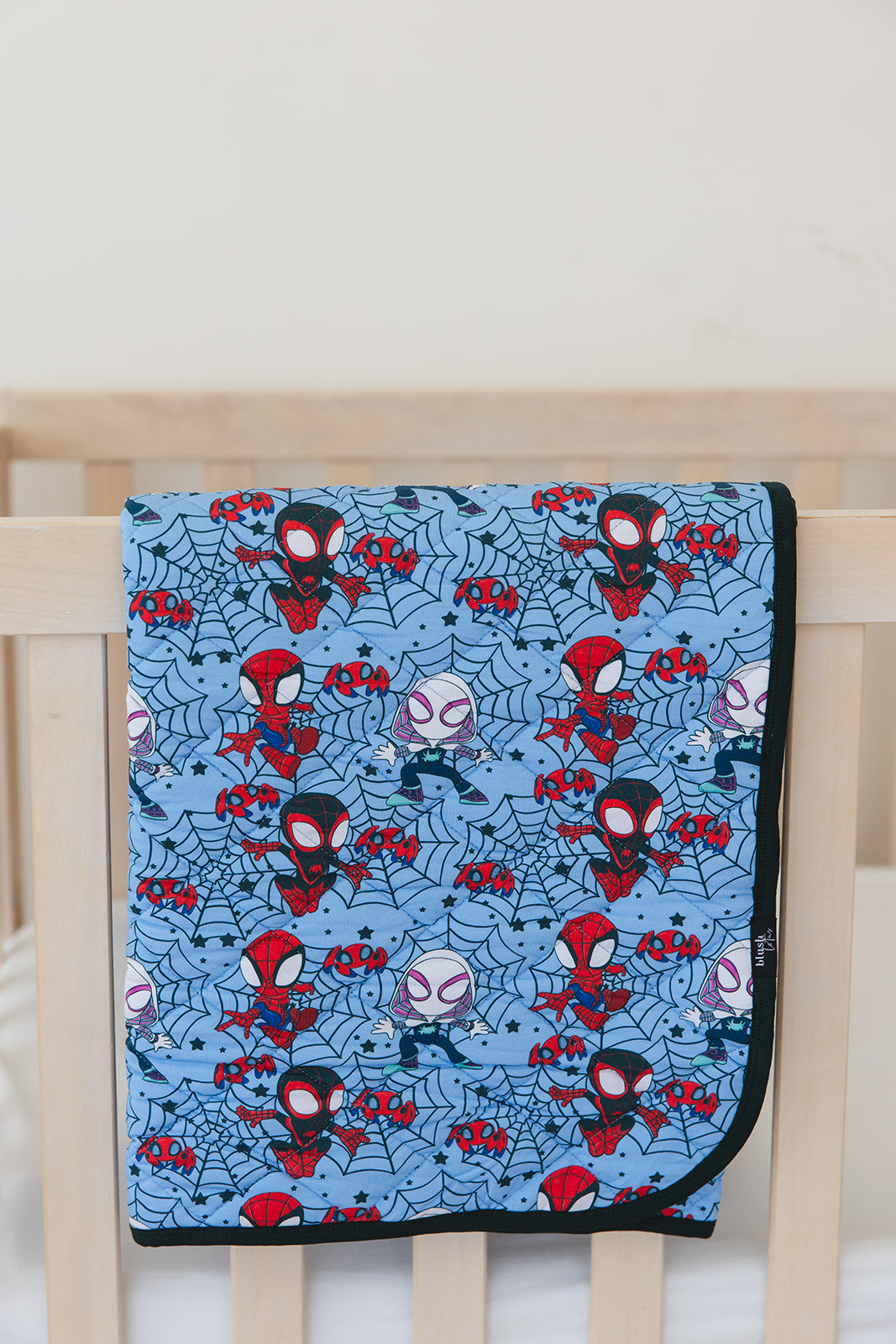 Webs UP - Quilted Blanket