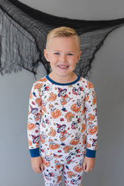 HOWL-O-WEEN- Set