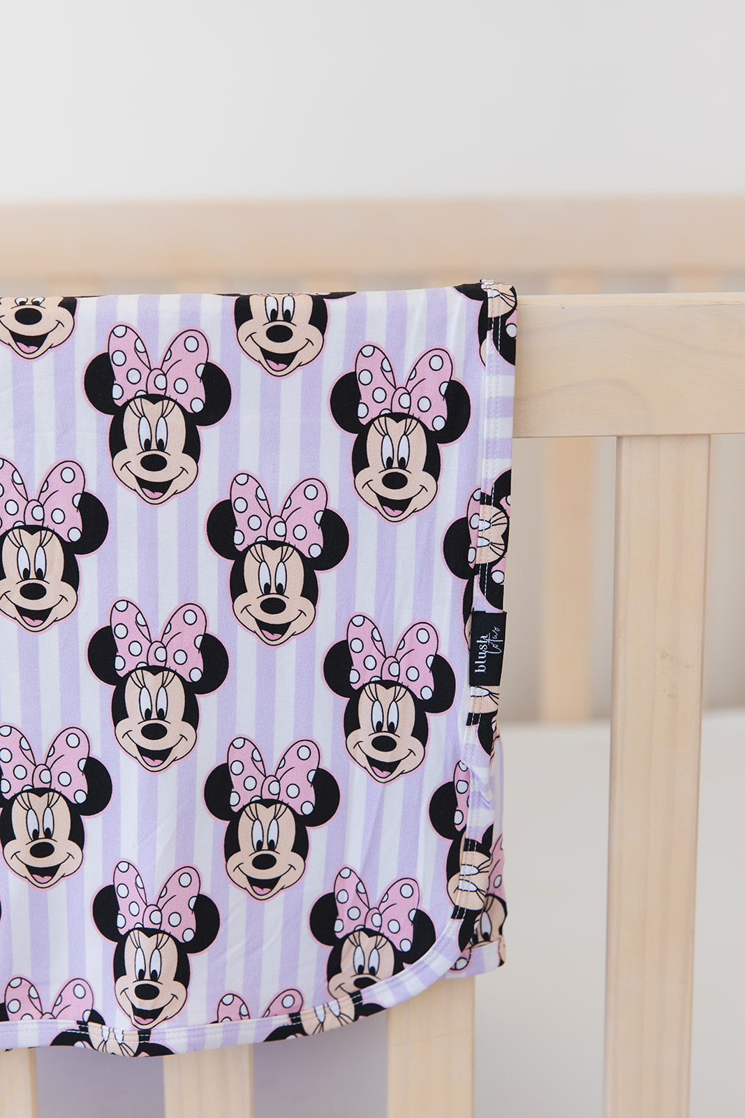 Minnie - Lightweight Blanket