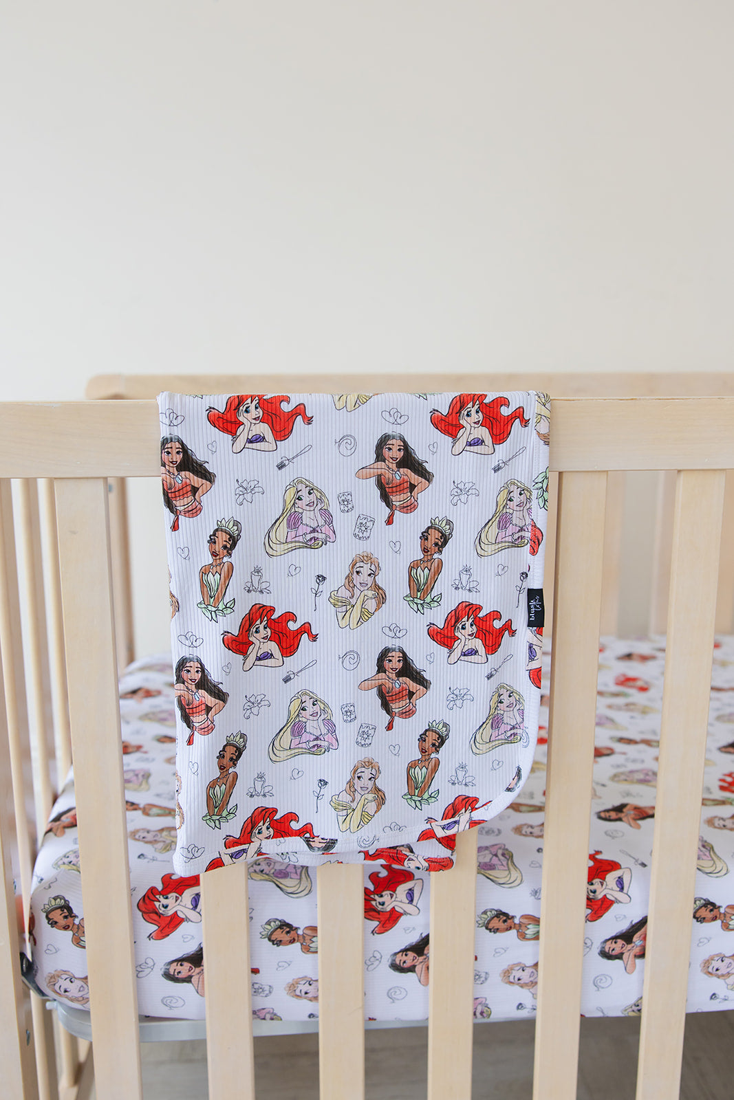 Doodle Princess (ribbed) - Lightweight Blanket