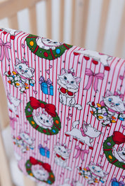 Wreath & Whiskers - Lightweight Blanket