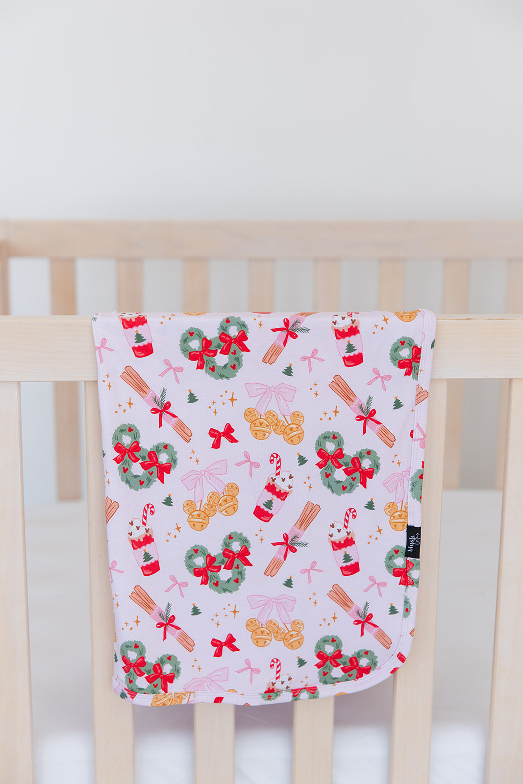 Merry on Main Street - Lightweight Blanket