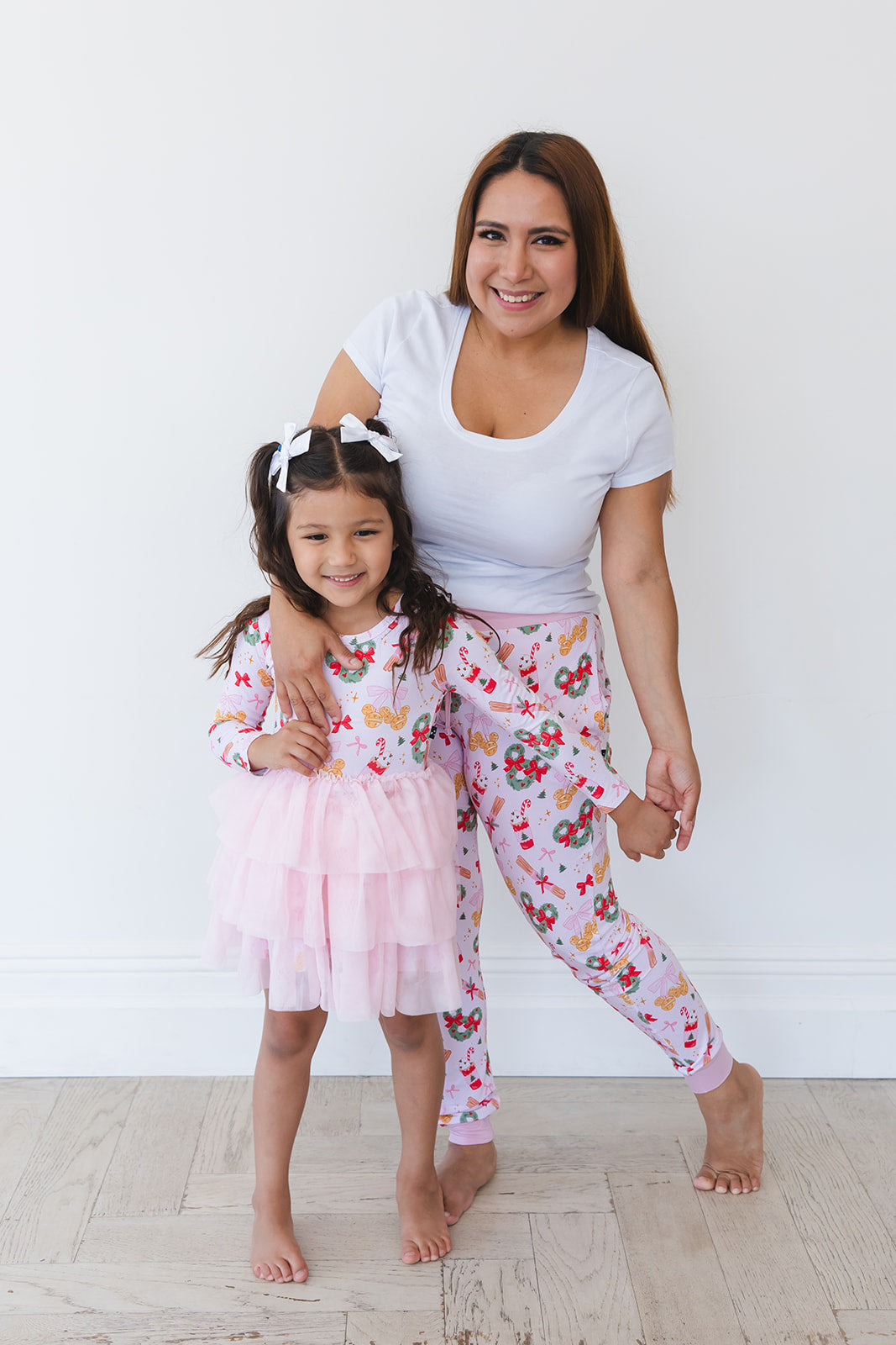 Merry on Main Street - Women's Jogger