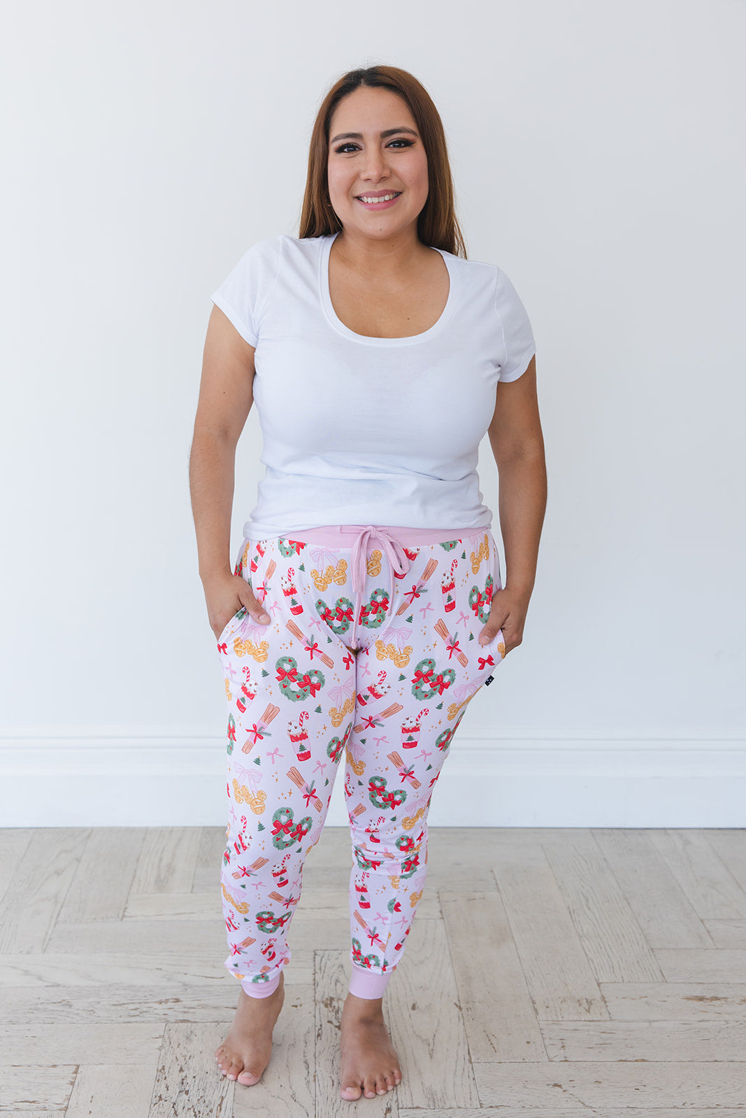 Merry on Main Street - Women's Jogger