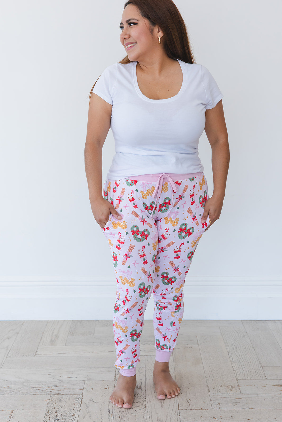 Merry on Main Street - Women's Jogger