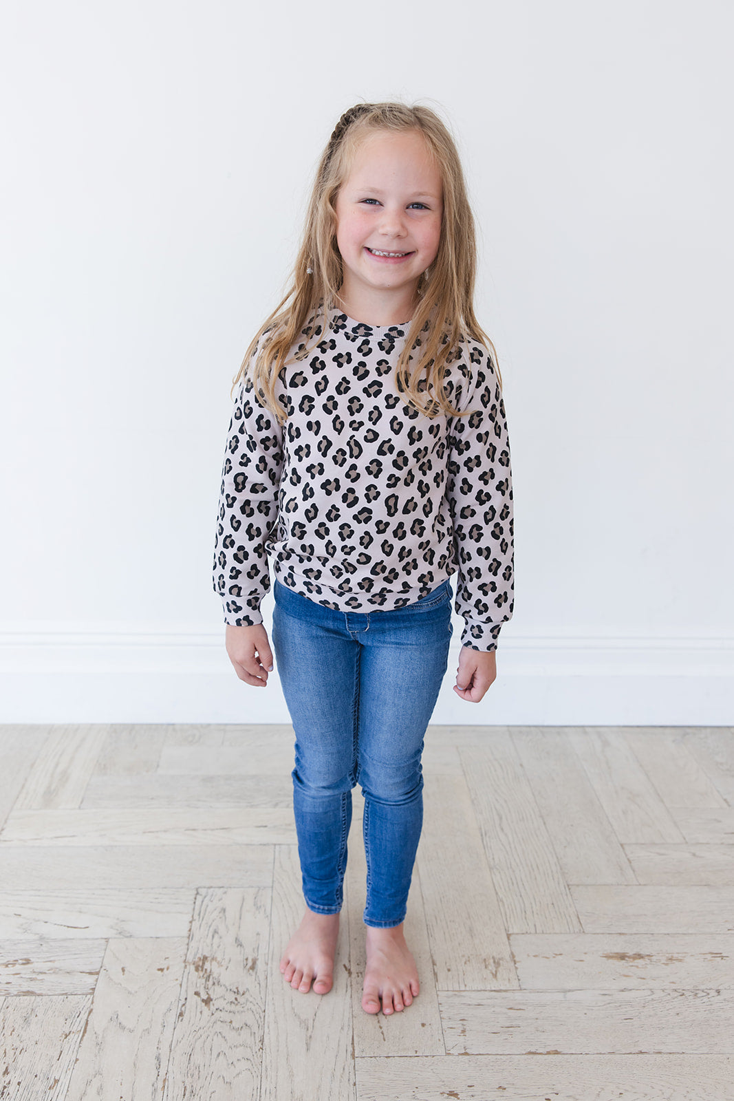 WILD - Define Terry Sweatshirt