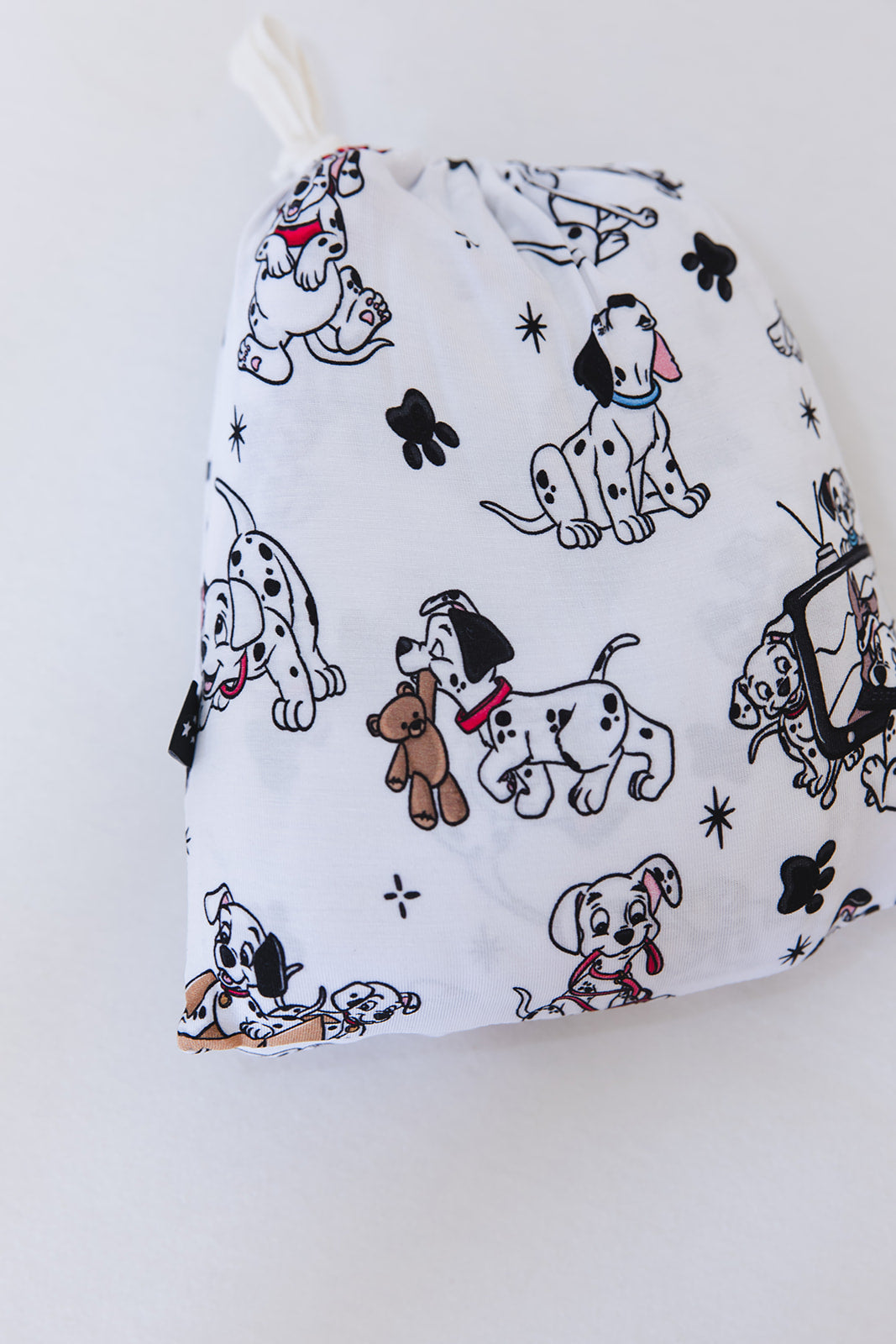 Spot of Cheer - Lightweight Blanket