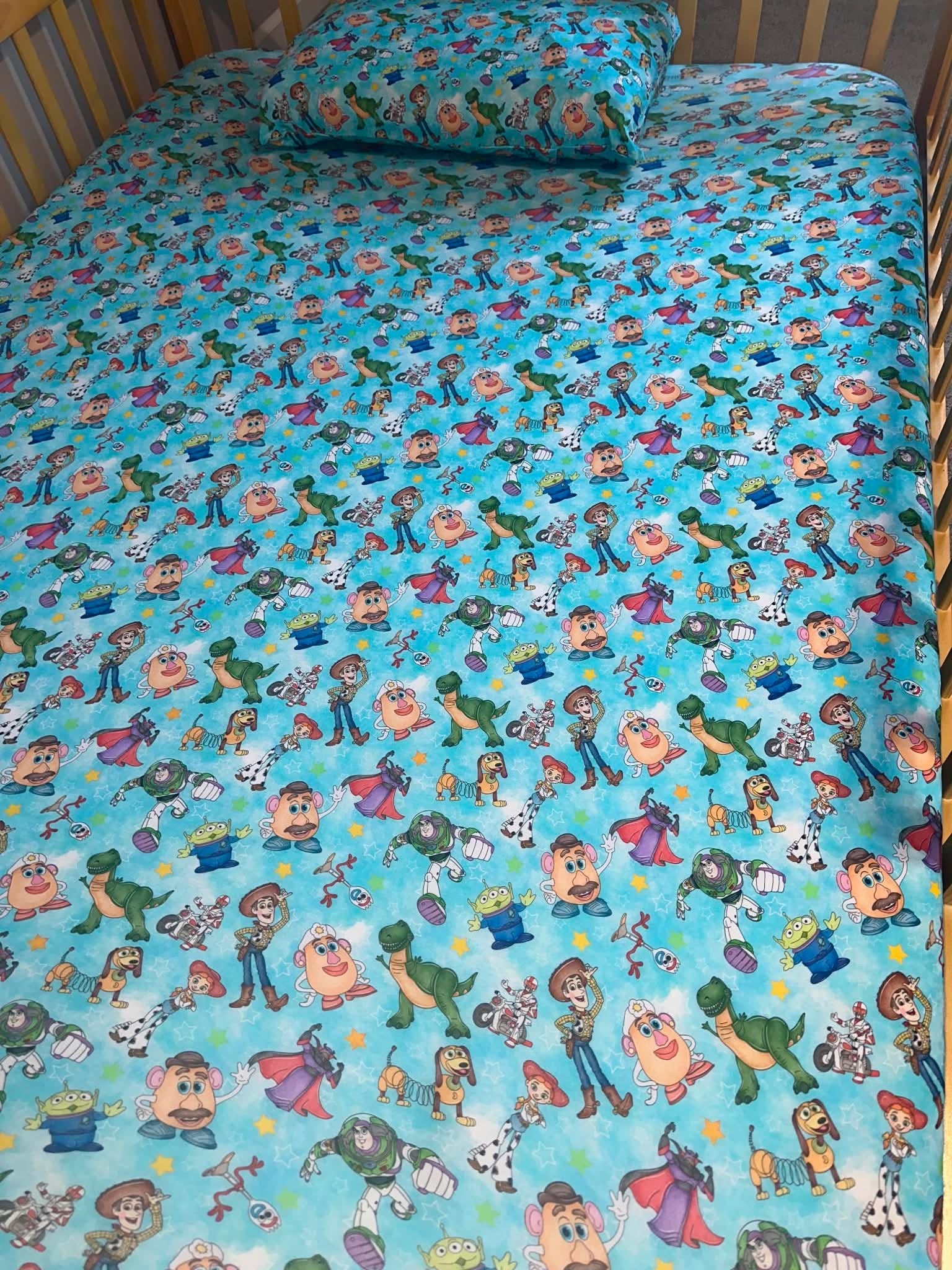 Toyland: Twin Fitted Sheet & Pillow Case