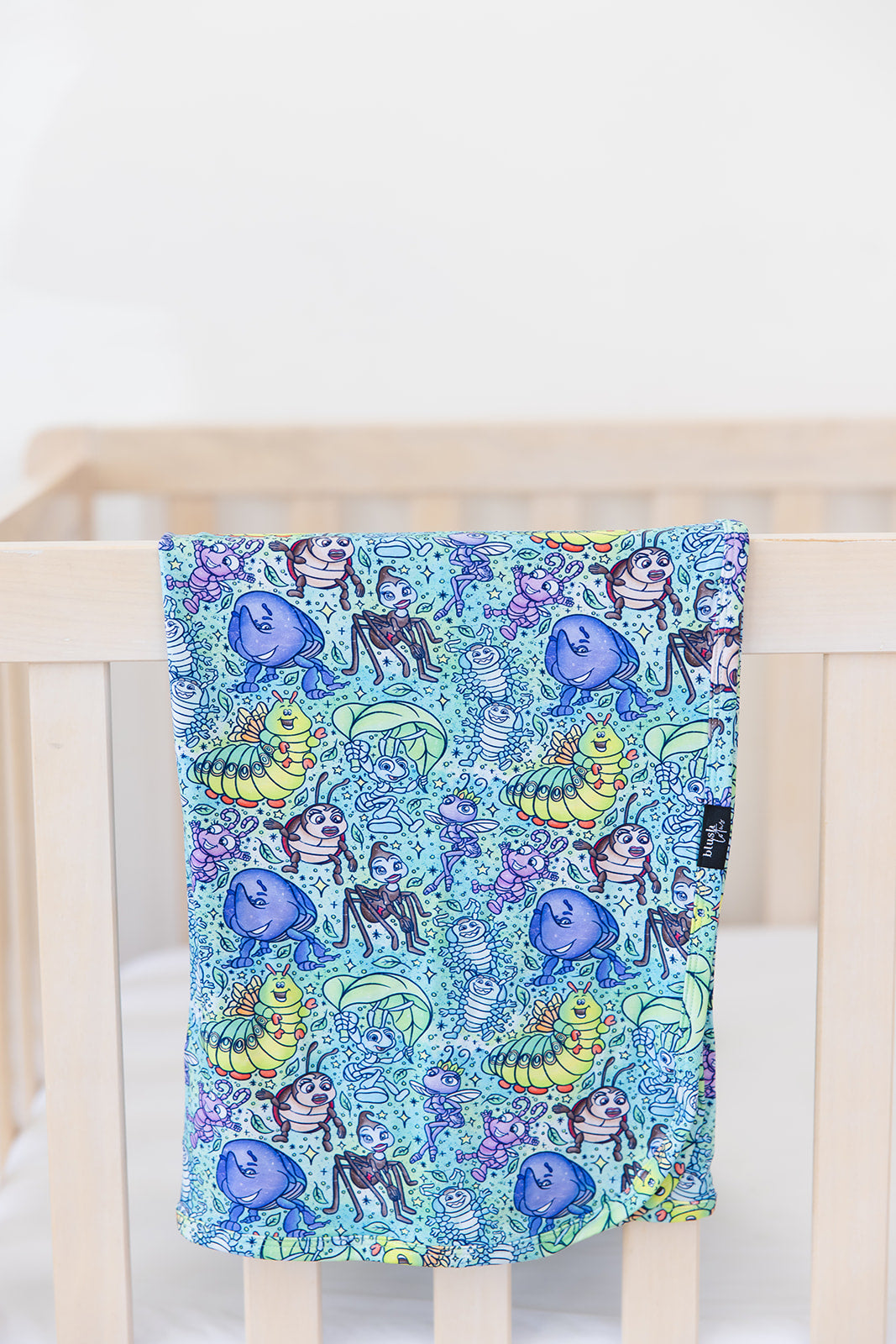 Bugs - Lightweight Blanket