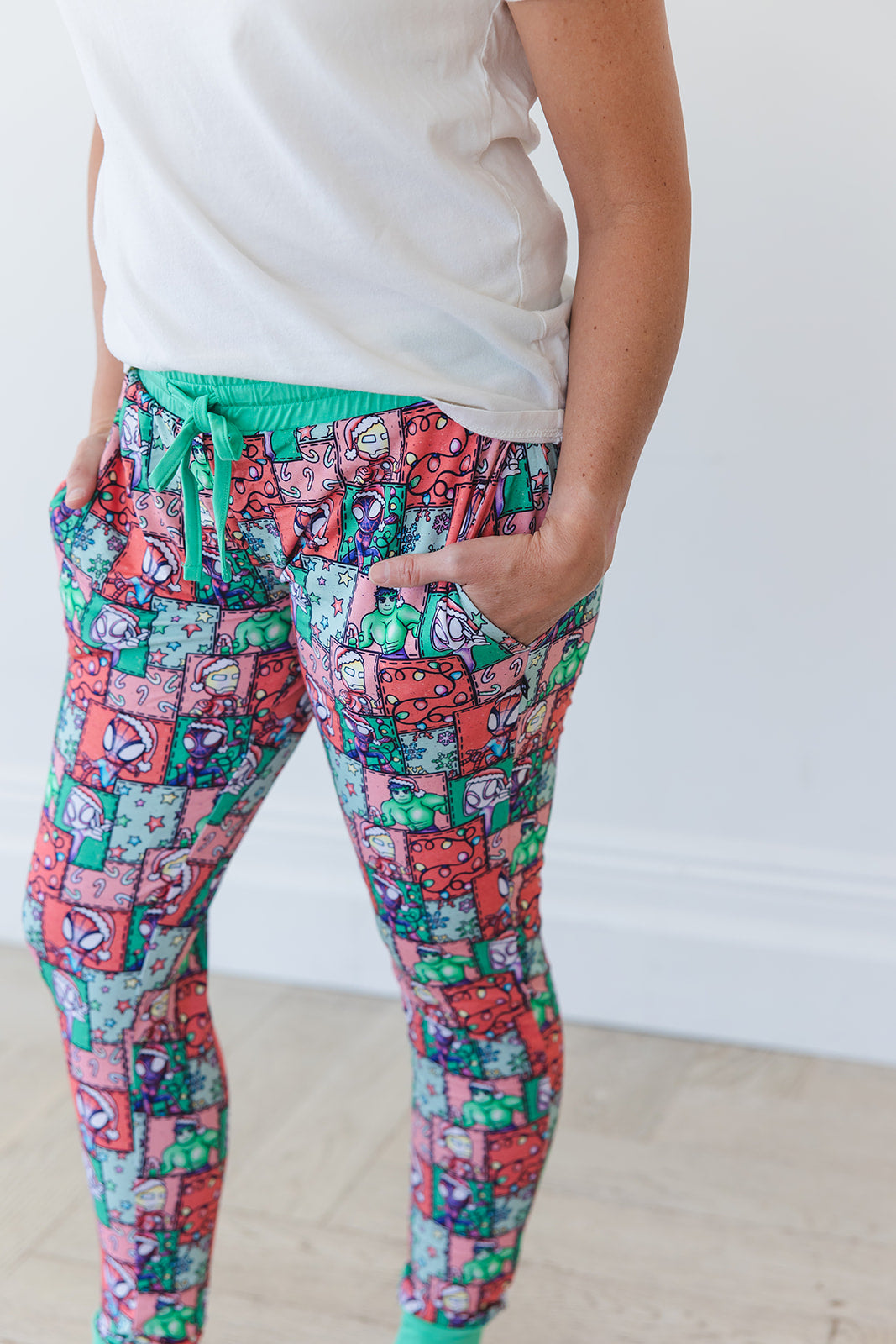 Saving Christmas - Women's Jogger