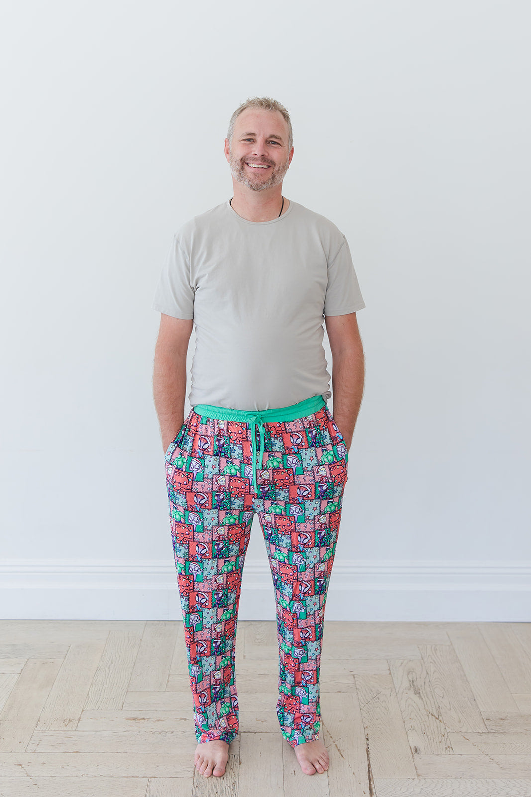 Saving Christmas - Men's Pant